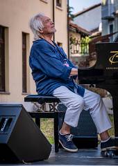 Sound movie | enrico intra piano solo